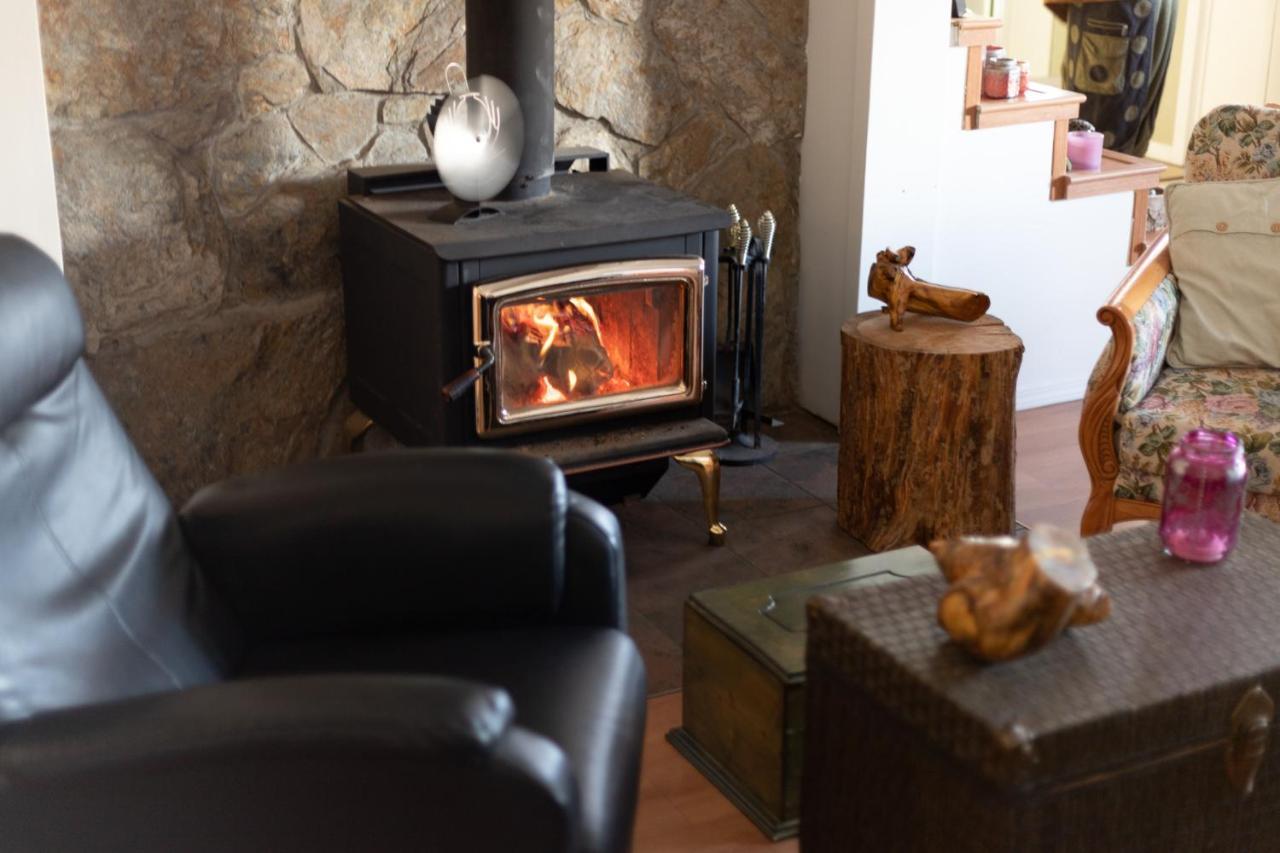 Rose Cottage Bed&Breakfast Valemount Exteriör bild